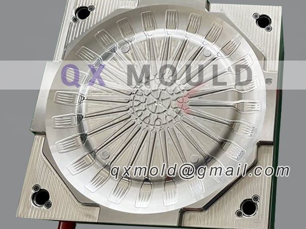 plastic fork mould